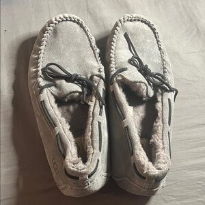 UGG Light Gray Suede Moccasins with Black Laces men’s 11 never worn